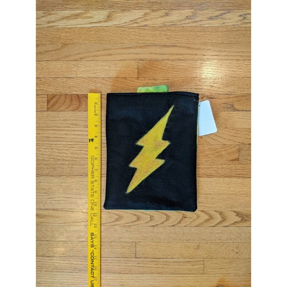 iPad Case Handmade Needle Felted Wool Polyester Fleece Magnetic Closure